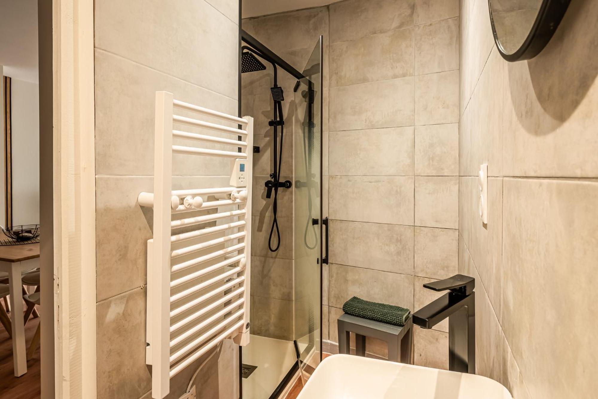 Chaleureux Appartement, Centre Apartment